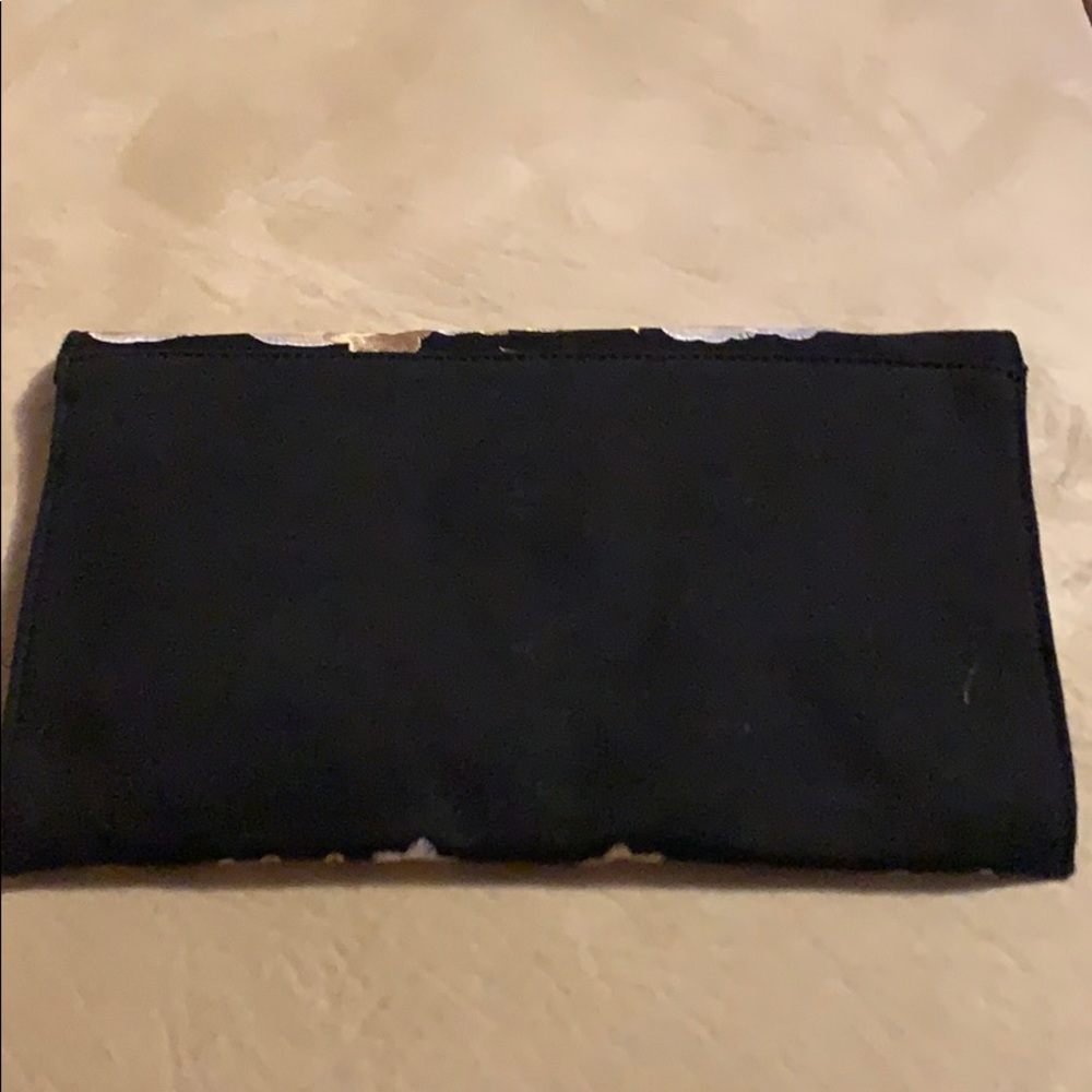 Handbag - Picture 2 of 4